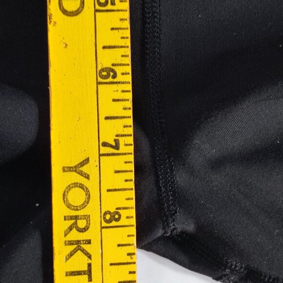 Lululemon athletic wear leggings black with white & pink pattern women's size 4 - Picture 12 of 12